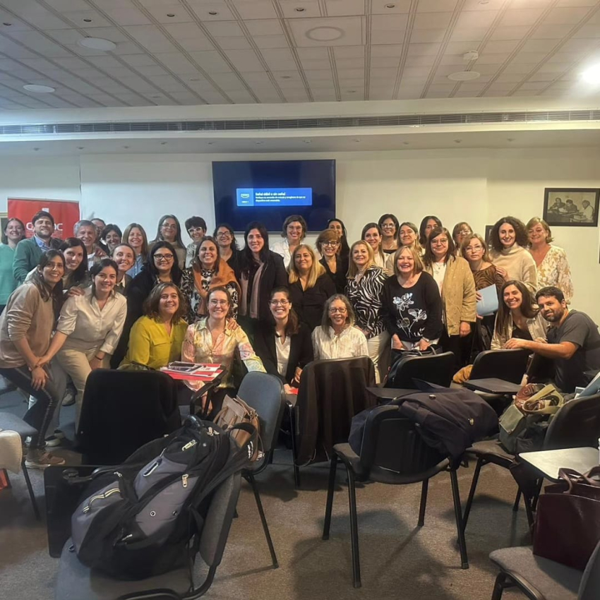 Actividad de Educación Médica Continua en Carmelo, organizada en conjunto por SUGG-SUEM